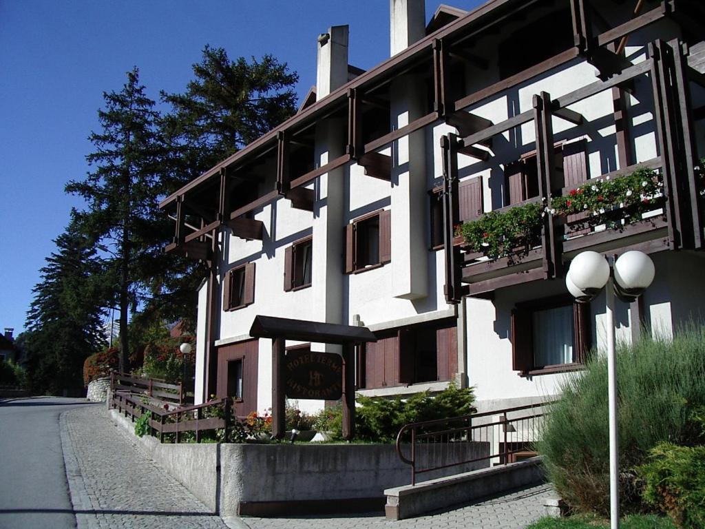 Hotel Terme บอร์มิโอ ภายนอก รูปภาพ