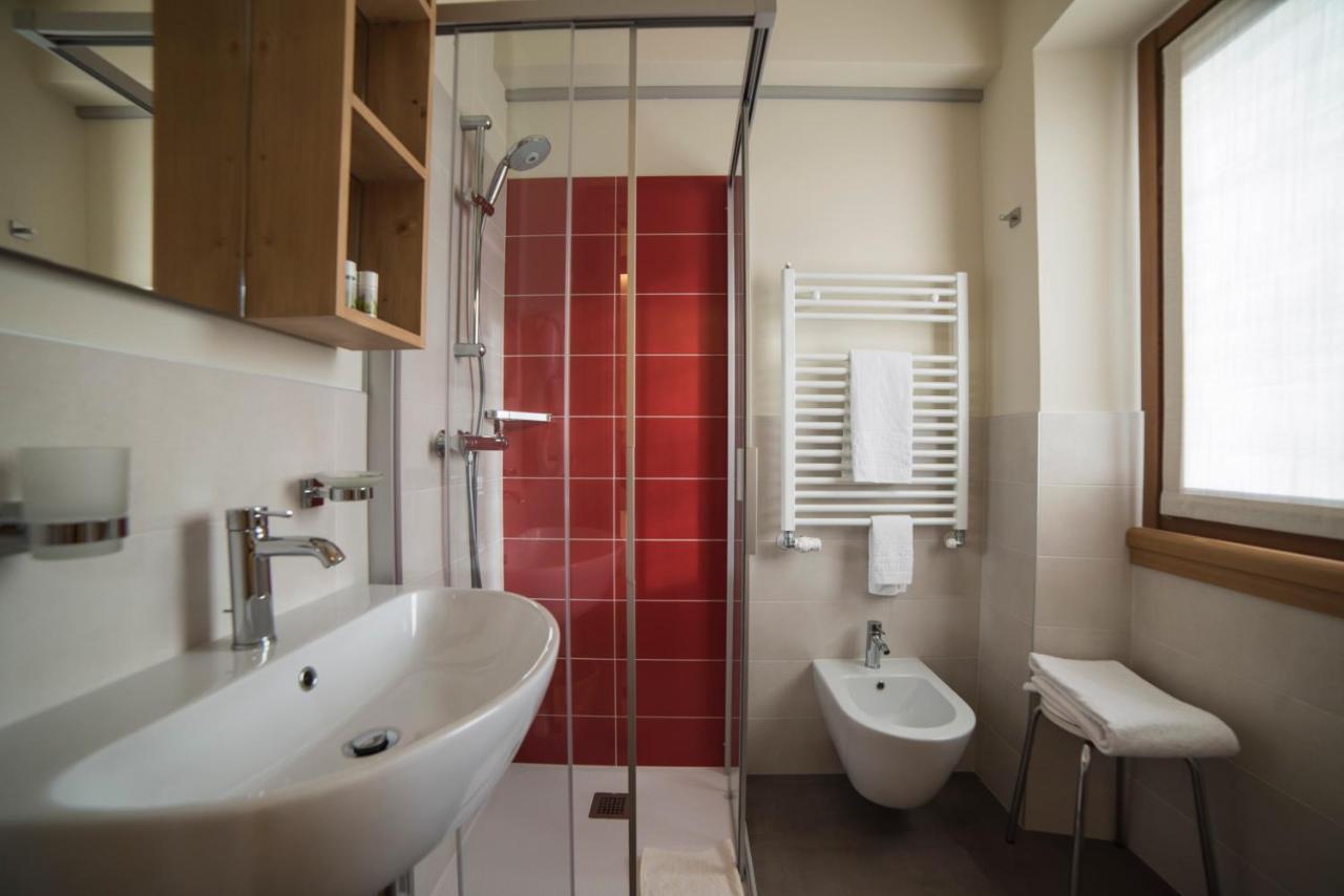Hotel Terme บอร์มิโอ ภายนอก รูปภาพ
